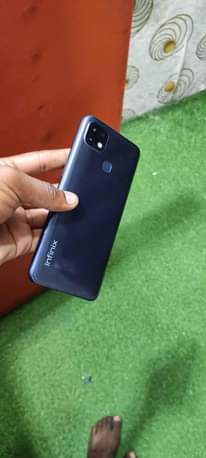 A picture of INFINIX HOT 10i 64gb