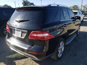 A picture of Tokunbo Mercedes Mercedes Benz ML350 Benz 2015 model super Clean