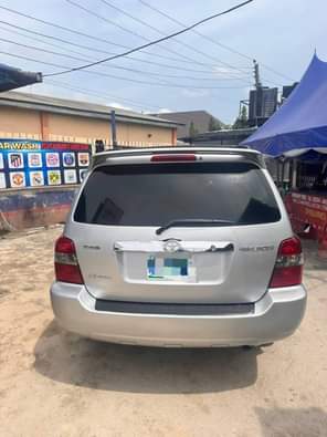 A picture of Whatsapp me let deal 08111992661