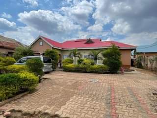A picture of Une trs belle maison