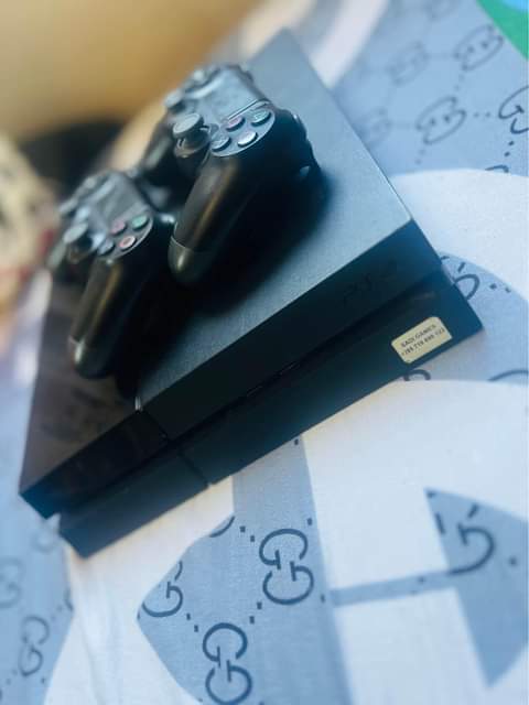 A picture of Playstation ps4
