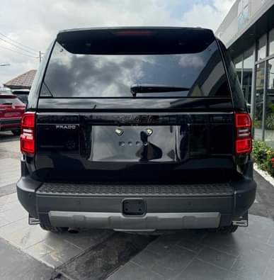 A picture of BRAND NEW TOYOTA LANDCRUISER PRADO 2024 MODEL 165M LOCATION ABUJA