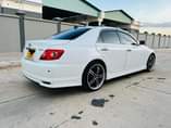 A picture of Price 14 Mil Contacts 0620858707 0657262757 Toyota Mark X Model