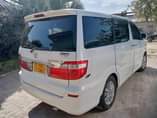 A picture of TOYOTA ALPHARD
