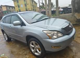 A picture of Awoof Lexus Rx350 2008 model engine and gear is working