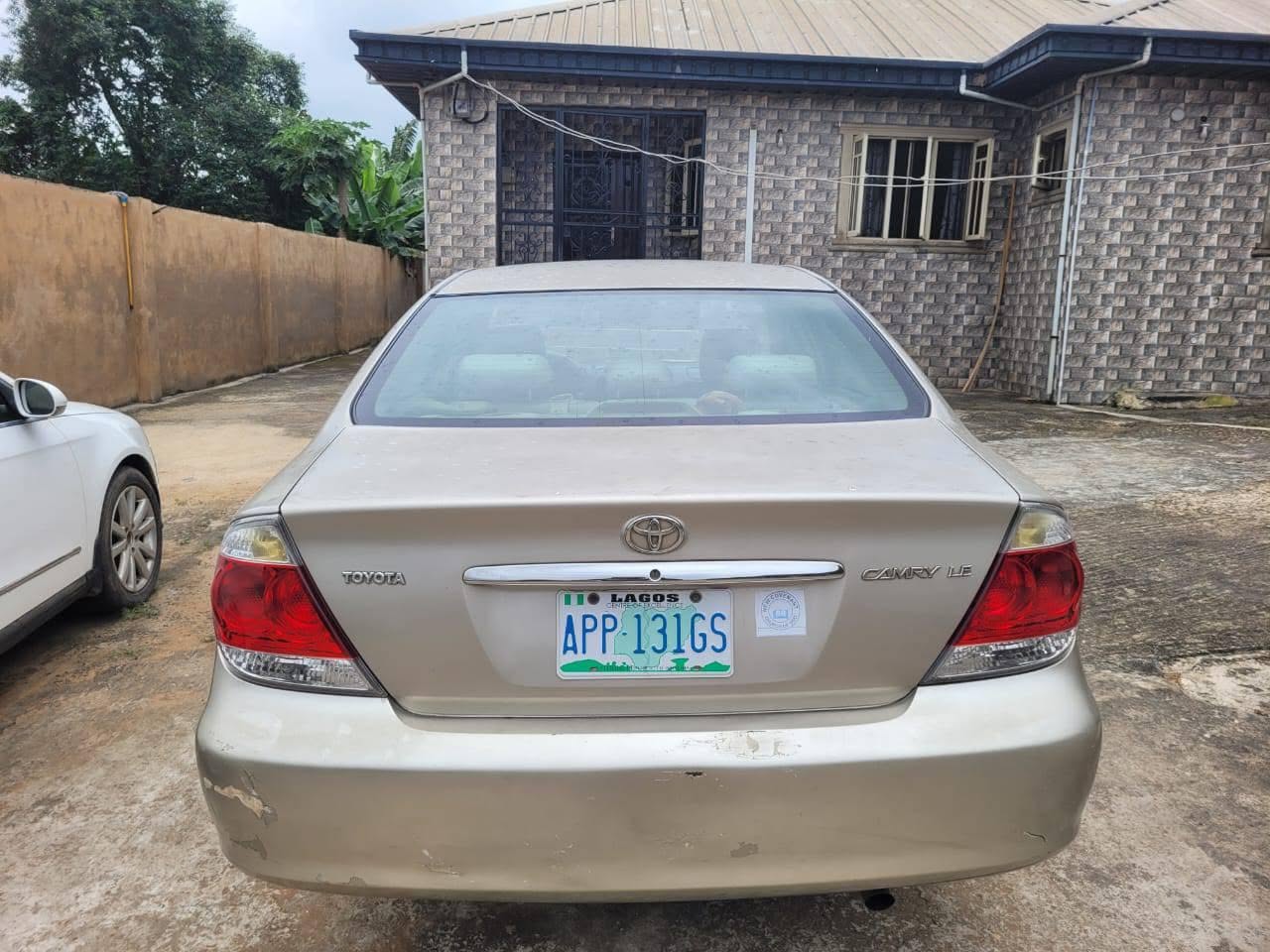A picture of 2006 Toyota camry