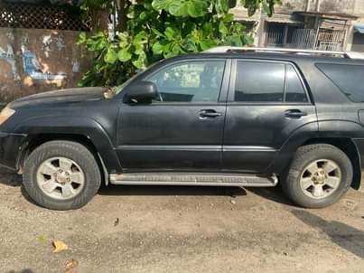 A picture of 2008 4runner