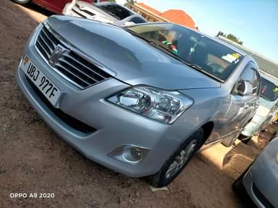 toyota premio