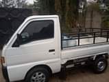 A picture of SUZUKI CARRY