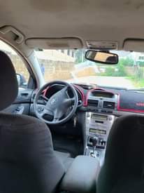 A picture of Toyota Aventis 2005 model pure first body PAN guaranteed engine