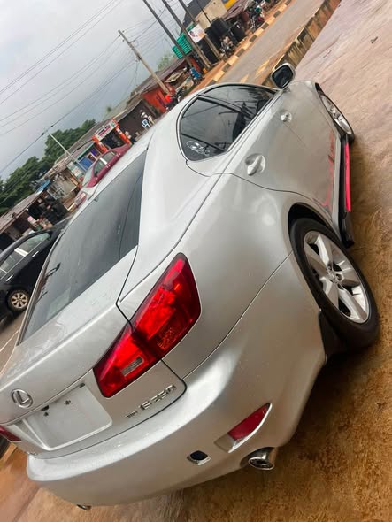 A picture of Lexus is 250