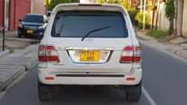 A picture of Land Cruiser V8 Limited Engine 2UZ Call 0672210608