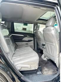 A picture of 2016 TOYOTA HIGHLANDER
