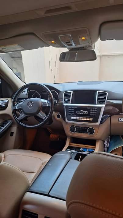 A picture of DEALER MARKET 2013 ML350 pure first body Tokunbo standard Grade
