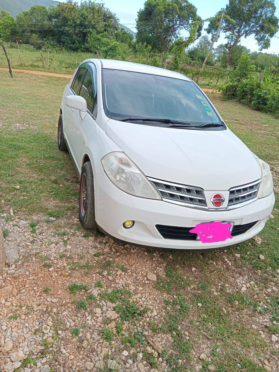 used nissan tiida