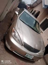 A picture of Toyota Camry 2004