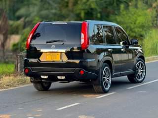 A picture of Nissan X Trail