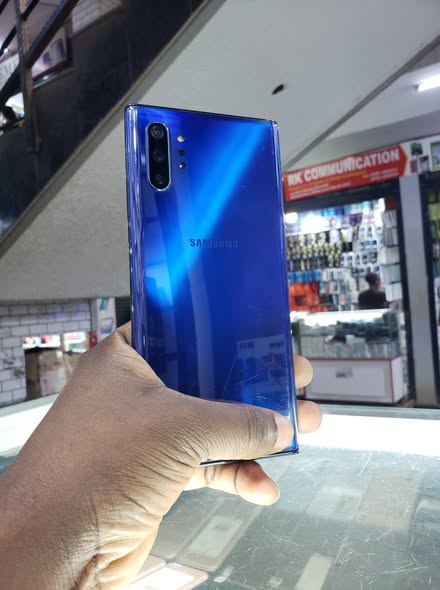A picture of Note 10 256gb changed screen wifi only at 350k 0701707265