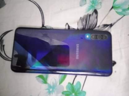 A picture of samsung a30