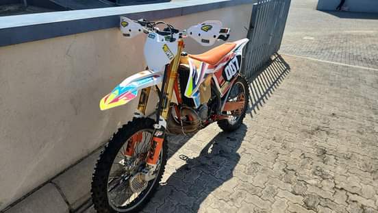 BIKES A.
