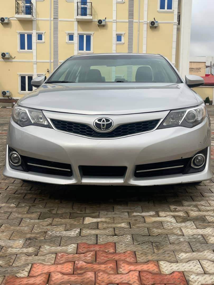 A picture of Toyota Camry 013
