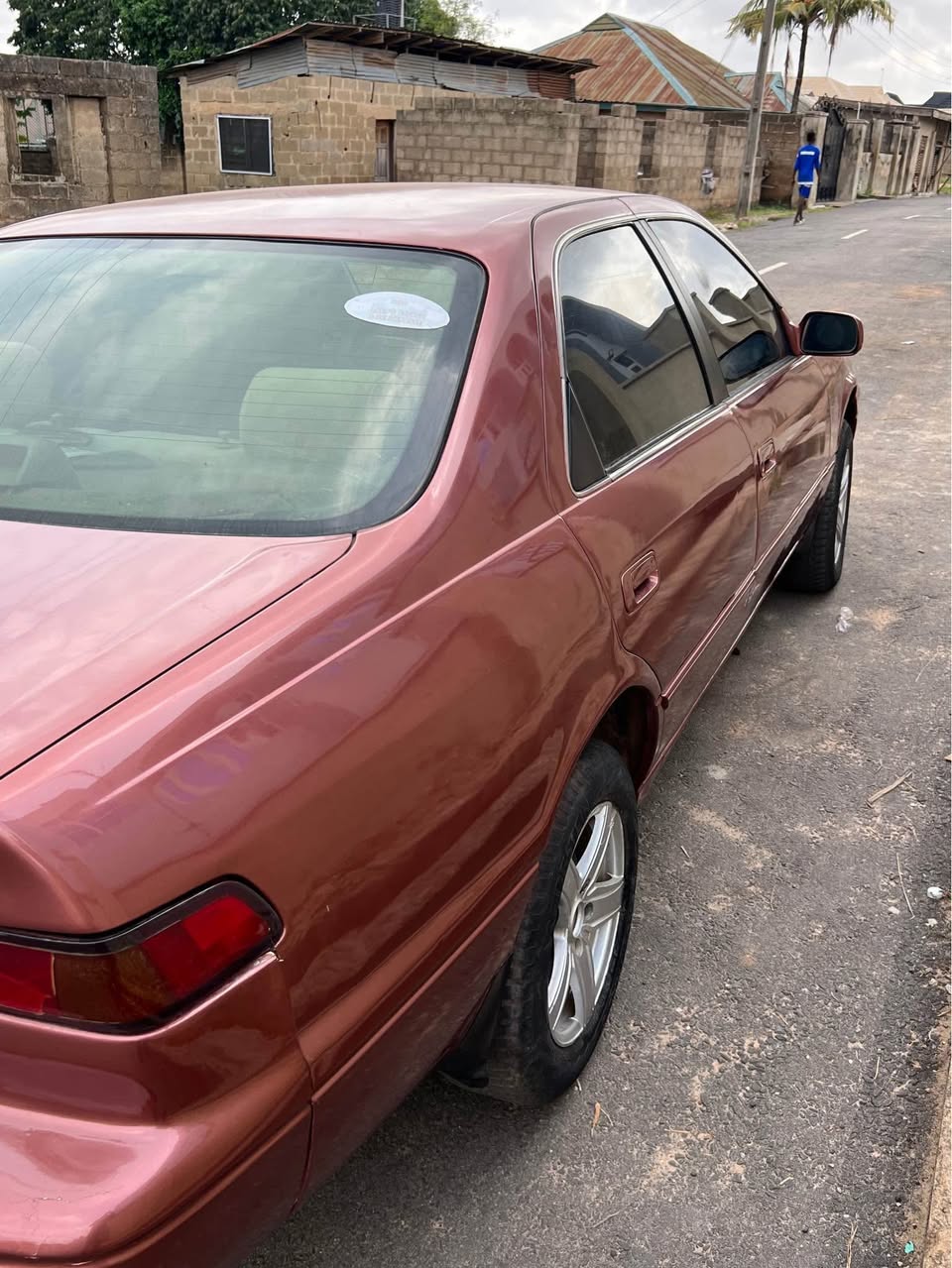 A picture of Toyota pencil Camry