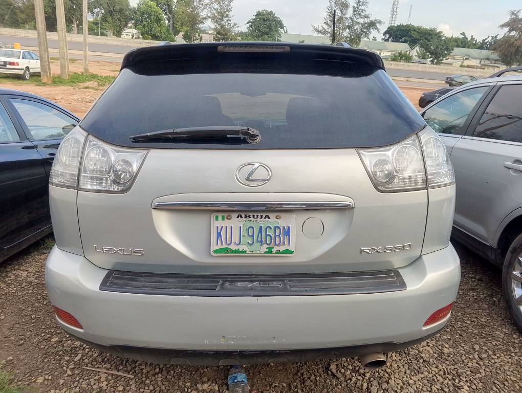 A picture of 2005 Lexus RX 330