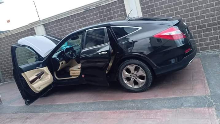 A picture of Honda Crosstour