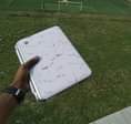 A picture of Slim laptop hp medium size core 2duo