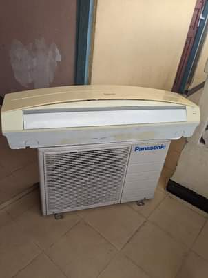 A picture of NAUZA A C yangu ina ukubwa wa BTU 9000 BEI