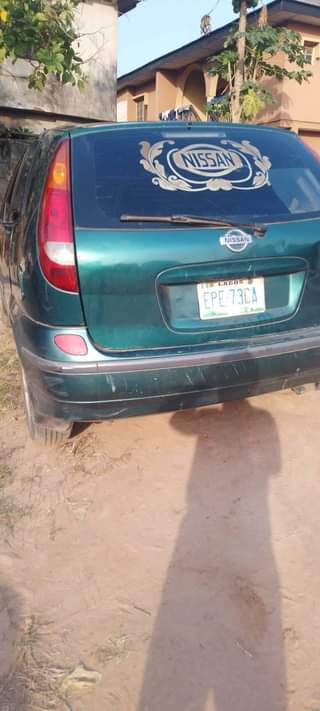 A picture of 2004 Nissan Almera Tino Any