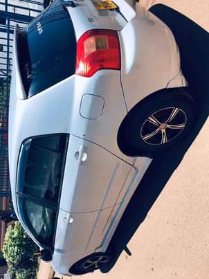 used toyota runx