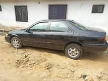 A picture of Toyota camry tiny light Engine Gear Acc need gas First