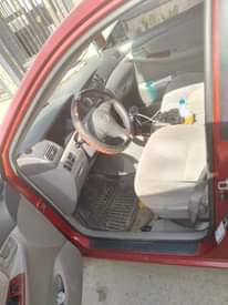 A picture of 2005 Toyota Sienna
