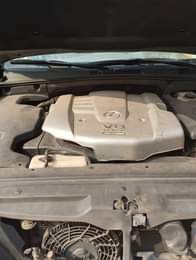 A picture of Clean Lexus GX470 First body paint Silent Engine and gear