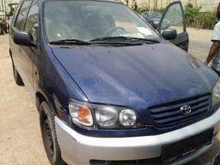 A picture of Manual drive09161519383 Factory fitted A C Clean fabric interior Clean