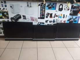 A picture of TV s 32 and 28 available