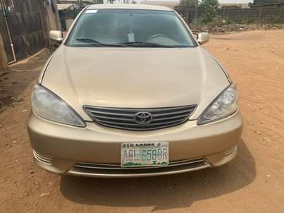 A picture of Toyota Camry 2005 Sango otta 07041091454 Engine gear ac 2
