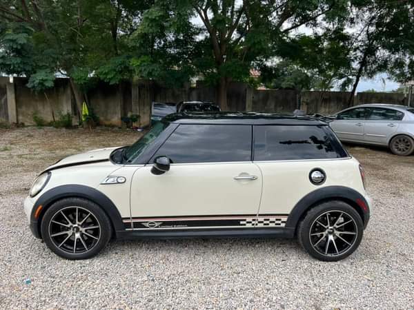 A picture of FOREIGN USED 2012 MINI COOPER SPORT EDITION 8.8M NET PRICE