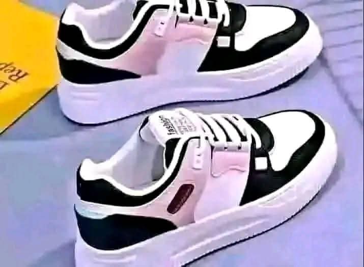 A picture of Fashion shoes