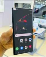 A picture of SAMSUNG NOTE10 GB 256 mAh 4300 Used like new Unapewa