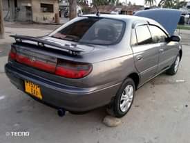A picture of TOYOTA CARINA