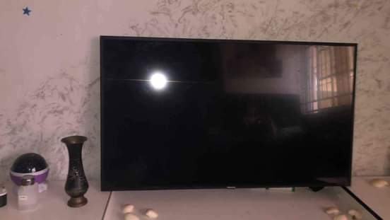 A picture of Hisense 43 inches TV