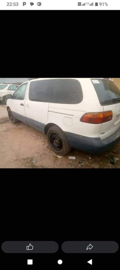 A picture of 2021 Toyota Sienna