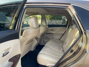 A picture of DIRECT BELGIUM TOYOTA VENZA V6 2010 MODEL WITH ORIGINAL DUTY