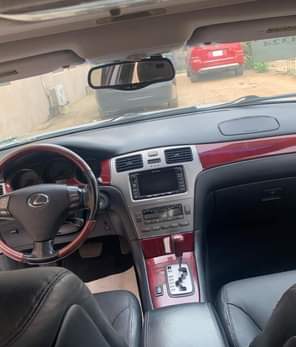 A picture of Lexus ES330 2006 First body nothing to fix Buy and