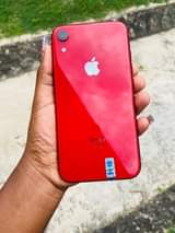 A picture of Iphone Xr