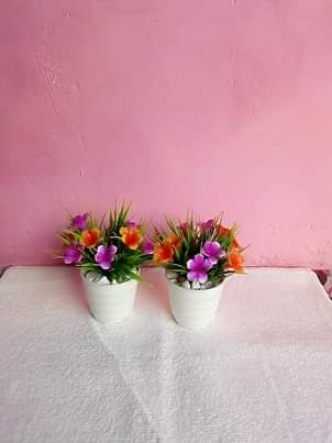 A picture of Tunauza maua artificial 
