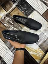 A picture of CASUAL KALI ORIGINAL TSH 55 000 SIZE 40 44 PIGA
