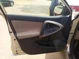 A picture of TOYOTA RAV 4 2007 MODEL